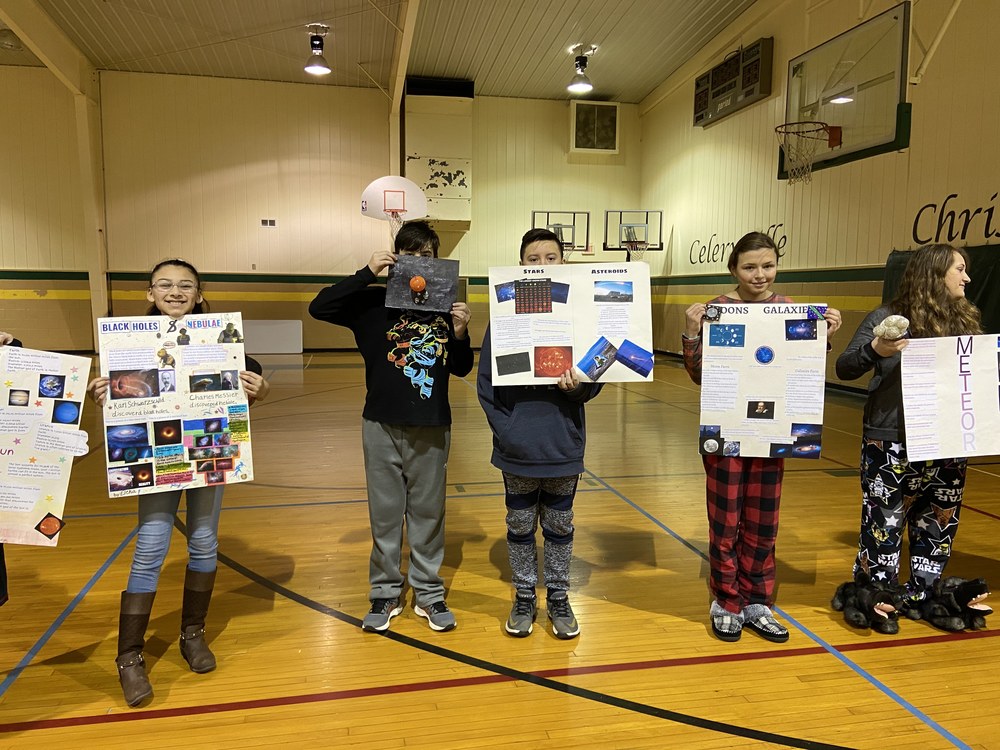 6th Grade Learns About the Solar System